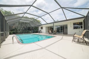 thumbnail: Pool