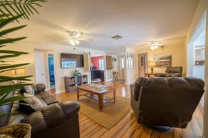 thumbnail: Living room