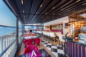 thumbnail: Restaurant