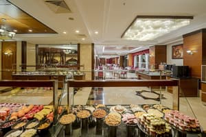 thumbnail: Restaurant