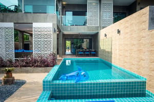 thumbnail: Pool