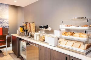 thumbnail: Breakfast area