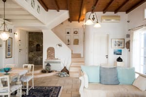 thumbnail: Living area