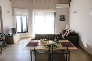 thumbnail: Interior