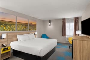 thumbnail: Room
