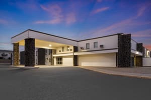thumbnail: Exterior