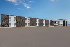 thumbnail: Exterior