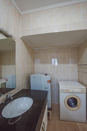 thumbnail: Laundry