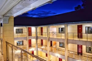 thumbnail: Exterior