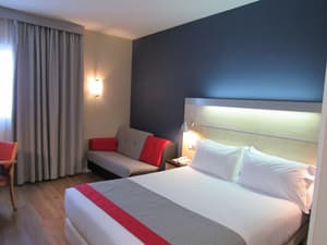 thumbnail: Room