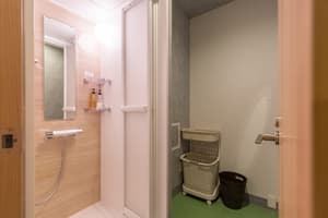 thumbnail: Bathroom