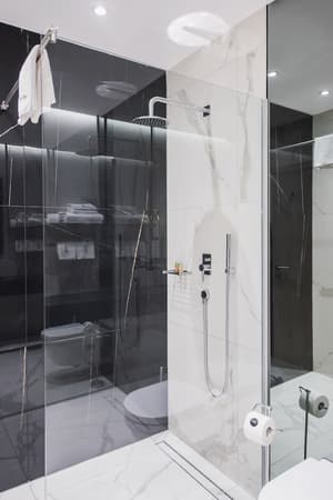 thumbnail: Bathroom shower