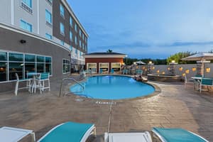 thumbnail: Pool