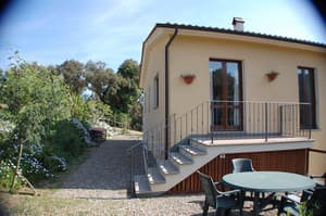 thumbnail: Exterior