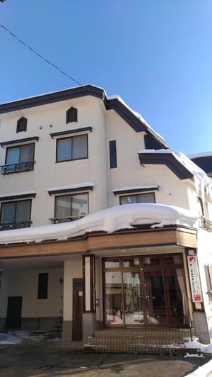 thumbnail: Front of property