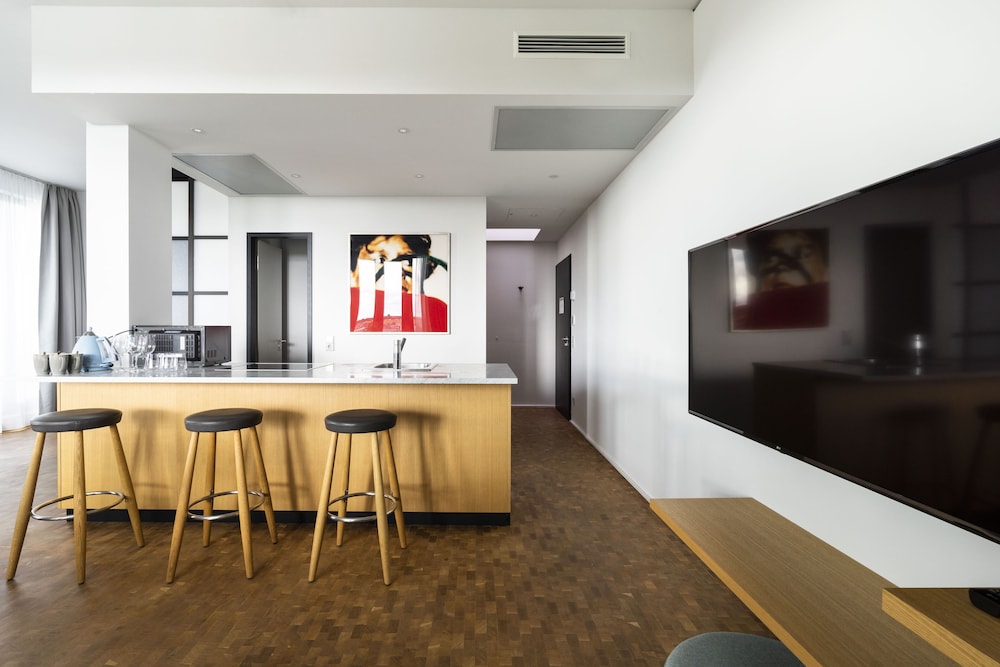 Restaurant-cafeteria