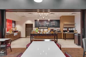 thumbnail: Breakfast area