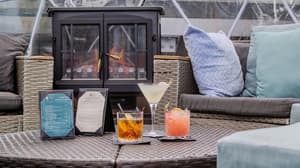 thumbnail: Bar (on property)