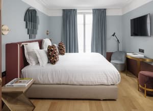 thumbnail: Room