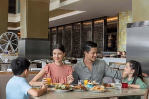 thumbnail: Restaurant