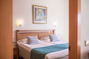 thumbnail: Rooms