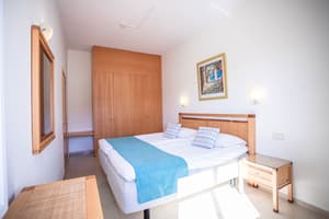 thumbnail: Rooms