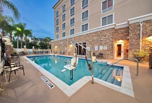thumbnail: Pool