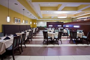 thumbnail: Restaurant
