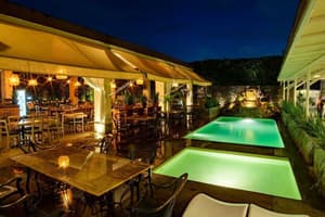 thumbnail: Outdoor pool