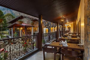 thumbnail: Restaurant