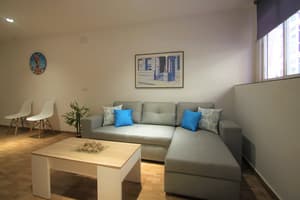 thumbnail: Living room
