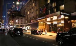 thumbnail: Bar (on property)