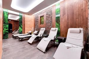 thumbnail: Lobby sitting area