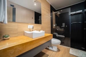 thumbnail: Bathroom