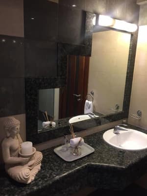 thumbnail: Bathroom sink