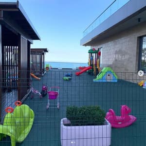 thumbnail: Children's play area - outdoor