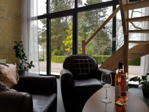 thumbnail: 190518849.jpg