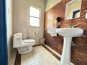 thumbnail: Bathroom