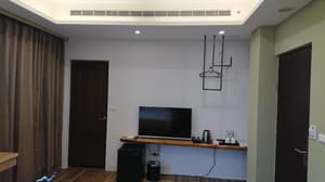 thumbnail: Room