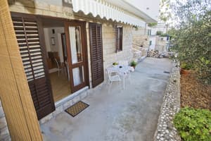 thumbnail: Terrace/patio