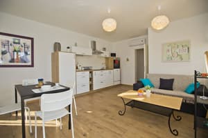 thumbnail: Living area