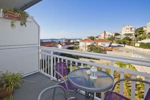 thumbnail: Balcony view