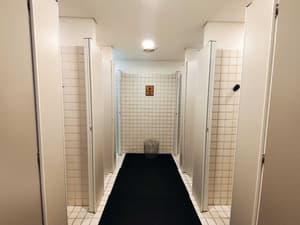 thumbnail: Shared bathroom