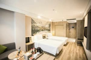 thumbnail: Room