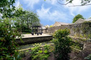 thumbnail: Garden