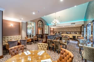 thumbnail: Restaurant