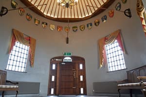 thumbnail: Interior entrance