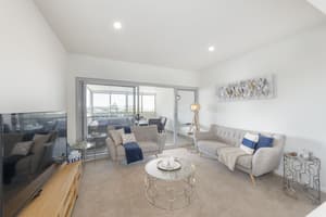 thumbnail: Living room