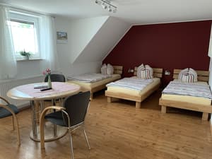 thumbnail: In-room dining