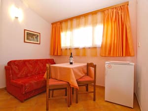 thumbnail: Interior